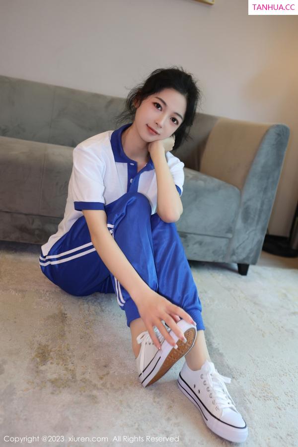 刘蓝蔻 Eva_茜茜 [XiuRen]高清写真图 2023.06.05 No.6855 茜茜Kimi 学妹装美腿第14张图片